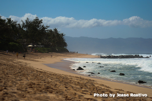Looking toward Rockpile from the beach at Pipeline.